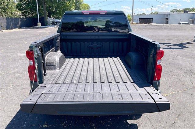 2025 Chevrolet Silverado 1500 Vehicle Photo in KANSAS CITY, MO 64114-4502