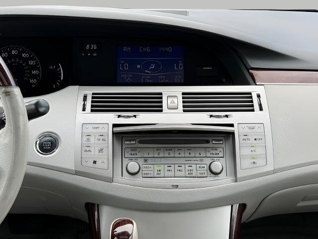 2010 Toyota Avalon Vehicle Photo in MADISON, WI 53713-3220