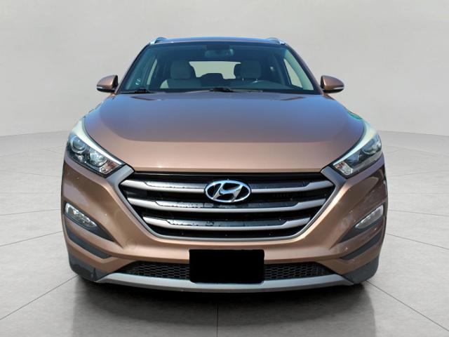 2016 Hyundai TUCSON Vehicle Photo in Green Bay, WI 54304