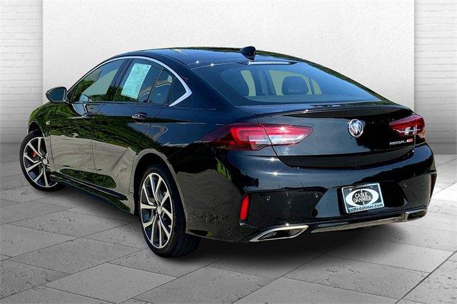 2020 Buick Regal Sportback Vehicle Photo in KANSAS CITY, MO 64114-4545