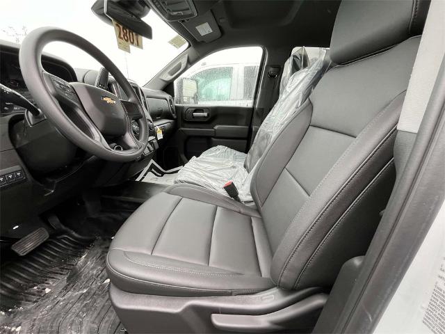 2024 Chevrolet Silverado 2500 HD Vehicle Photo in ALCOA, TN 37701-3235