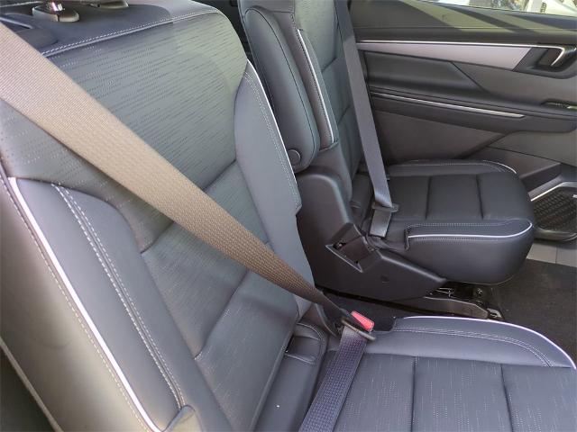 2025 Buick Enclave Vehicle Photo in GOODYEAR, AZ 85338-1310