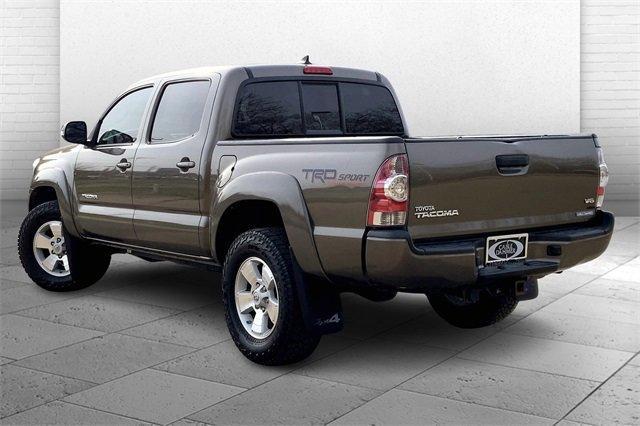 2015 Toyota Tacoma Vehicle Photo in KANSAS CITY, MO 64114-4502