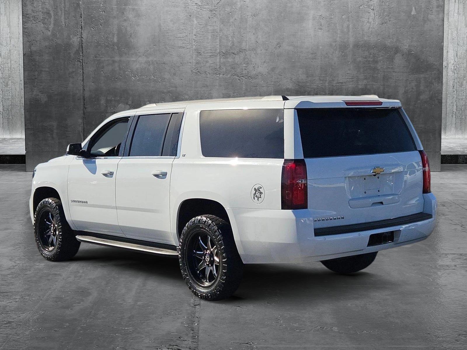 2019 Chevrolet Suburban Vehicle Photo in GILBERT, AZ 85297-0446