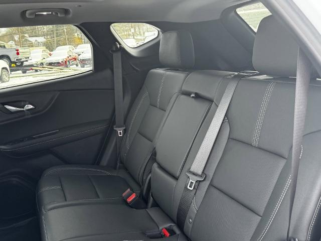 2025 Chevrolet Blazer Vehicle Photo in GARDNER, MA 01440-3110