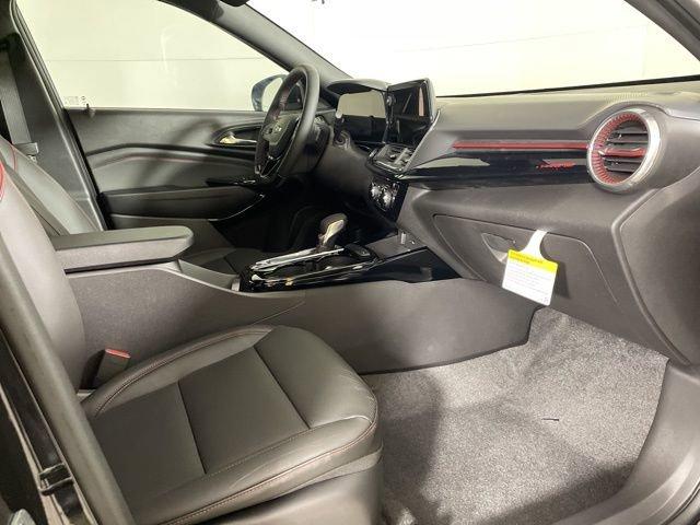 2025 Chevrolet Trax Vehicle Photo in PHOENIX, AZ 85014-3381