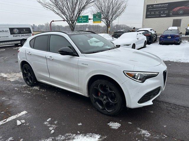 2022 Alfa Romeo Stelvio Vehicle Photo in Willow Grove, PA 19090