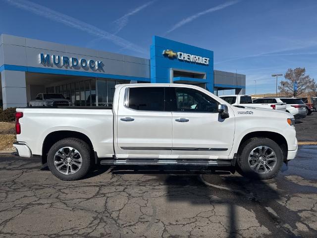 2025 Chevrolet Silverado 1500 Vehicle Photo in MANHATTAN, KS 66502-5036