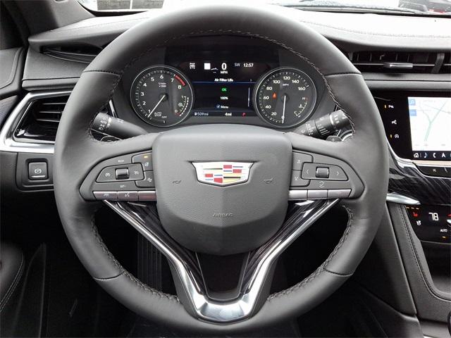 2025 Cadillac XT6 Vehicle Photo in ALLENTOWN, PA 18103-7399