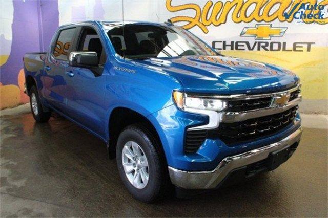 Used 2024 Chevrolet Silverado 1500 LT with VIN 1GCUDDE85RZ186591 for sale in Saint Johns, MI