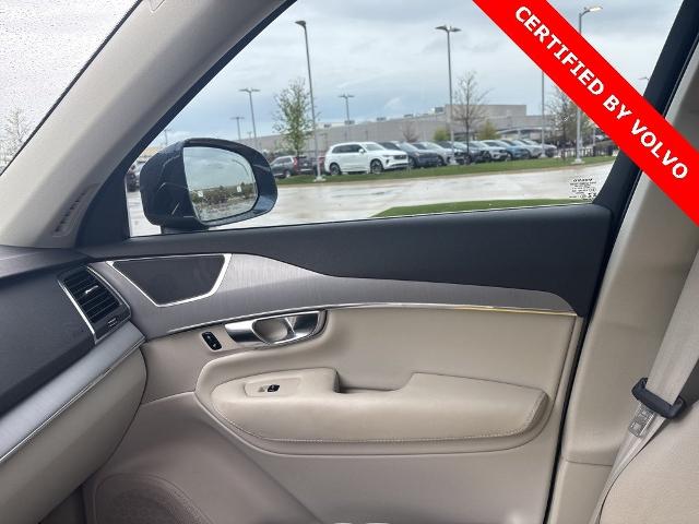 2023 Volvo XC90 Vehicle Photo in San Antonio, TX 78230