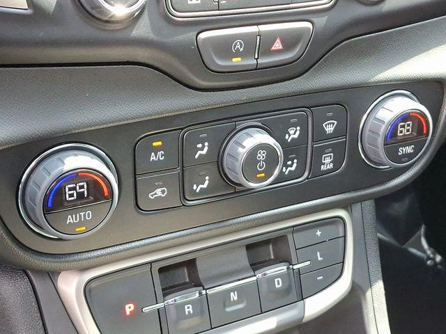 2023 GMC Terrain Vehicle Photo in DANBURY, CT 06810-5034