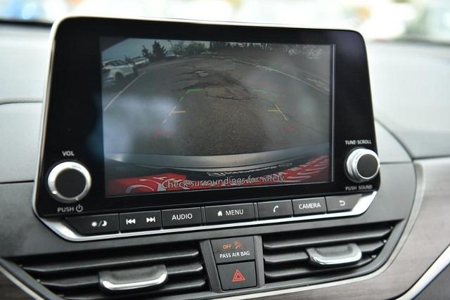 2023 Nissan Altima Vehicle Photo in Ballwin, MO 63011