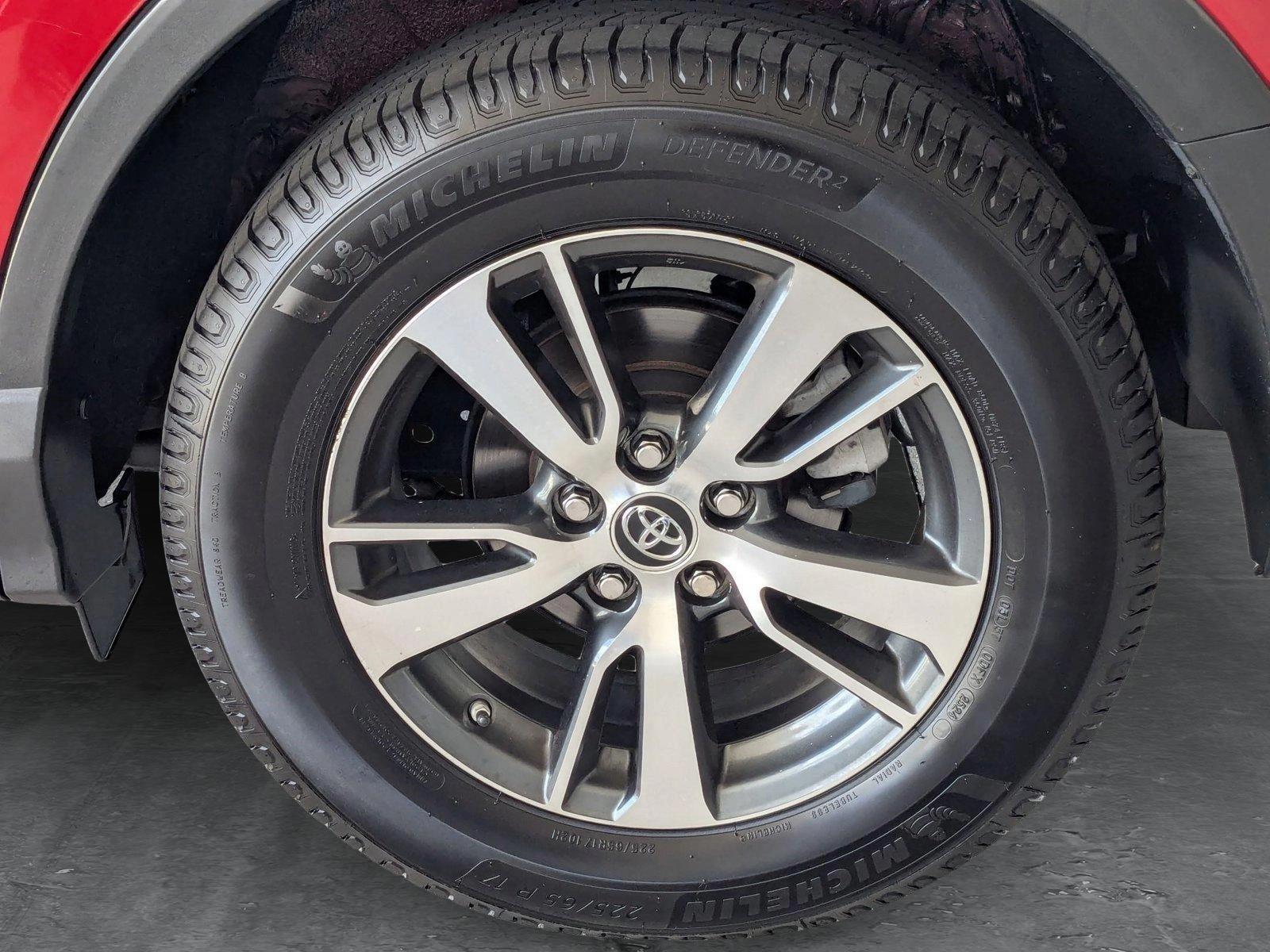 2017 Toyota RAV4 Vehicle Photo in Miami, FL 33015