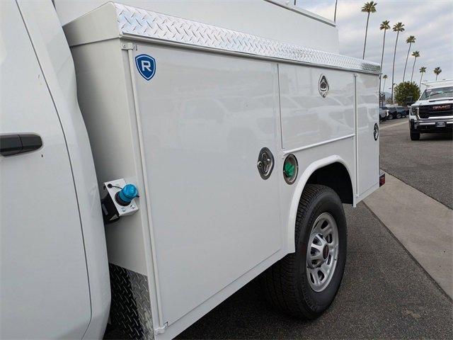 2024 GMC Sierra 3500 HD Vehicle Photo in PASADENA, CA 91107-3803