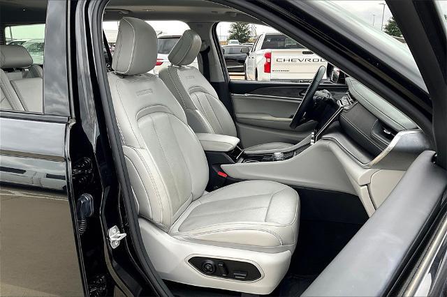 2022 Jeep Grand Cherokee L Vehicle Photo in Grapevine, TX 76051