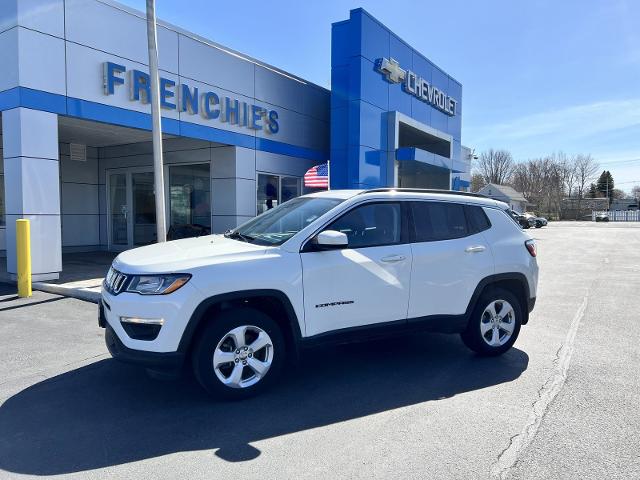 2021 Jeep Compass Vehicle Photo in MASSENA, NY 13662-2255