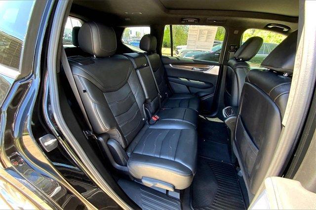 2024 Cadillac XT6 Vehicle Photo in KANSAS CITY, MO 64114-4545