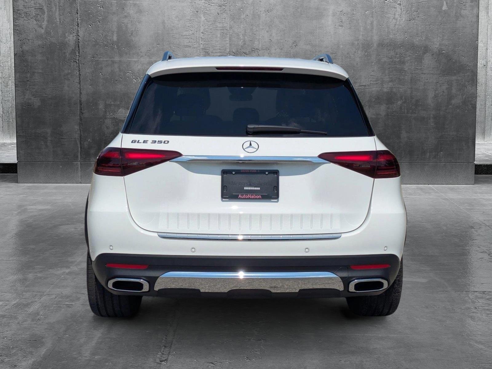 2025 Mercedes-Benz GLE Vehicle Photo in Sarasota, FL 34231