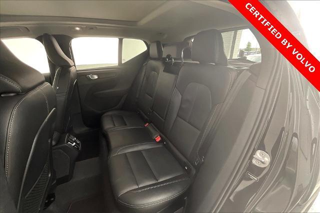 2024 Volvo XC40 Vehicle Photo in Grapevine, TX 76051