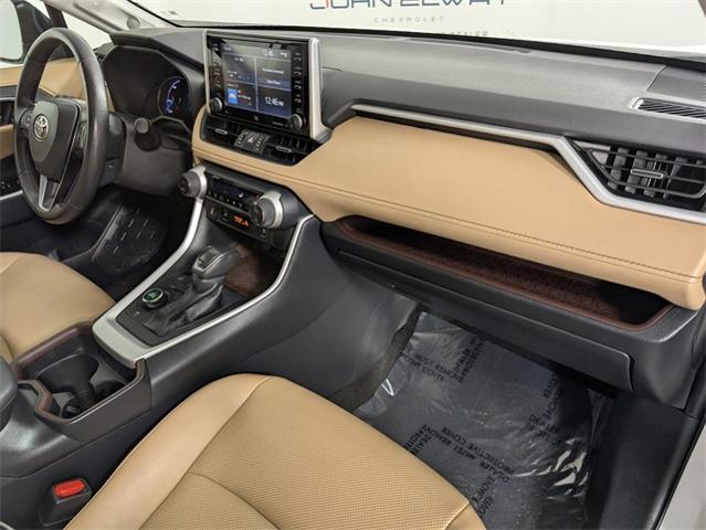 2021 Toyota RAV4 Vehicle Photo in ENGLEWOOD, CO 80113-6708