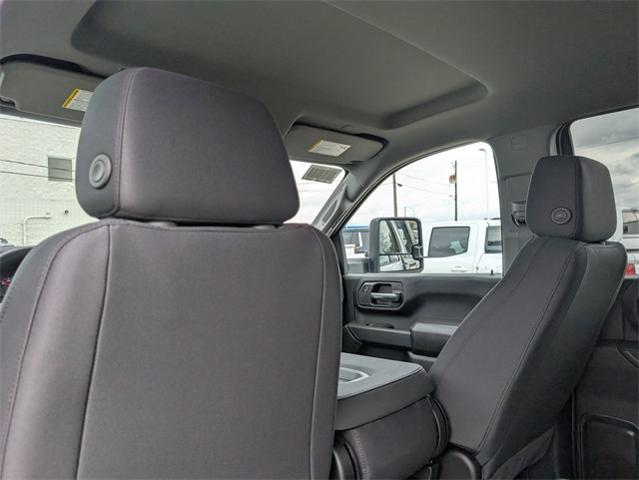2025 Chevrolet Silverado 3500 HD CC Vehicle Photo in ENGLEWOOD, CO 80113-6708