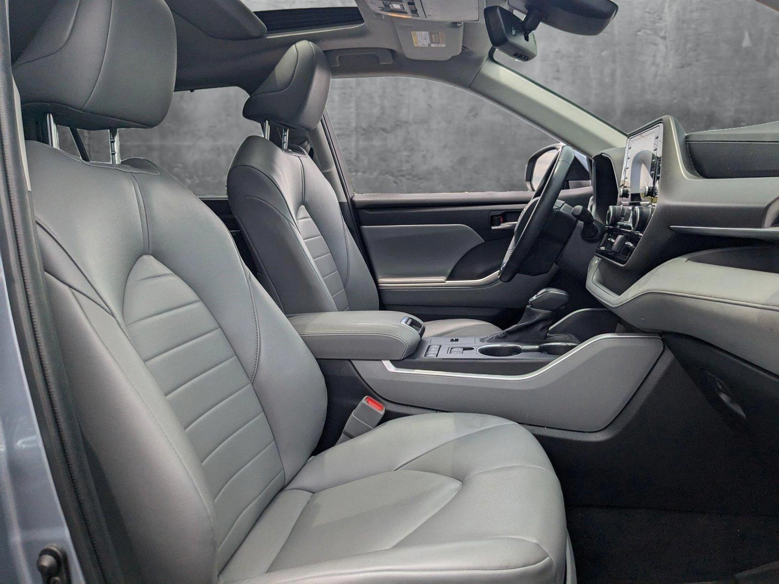 2022 Toyota Highlander Vehicle Photo in Sanford, FL 32771