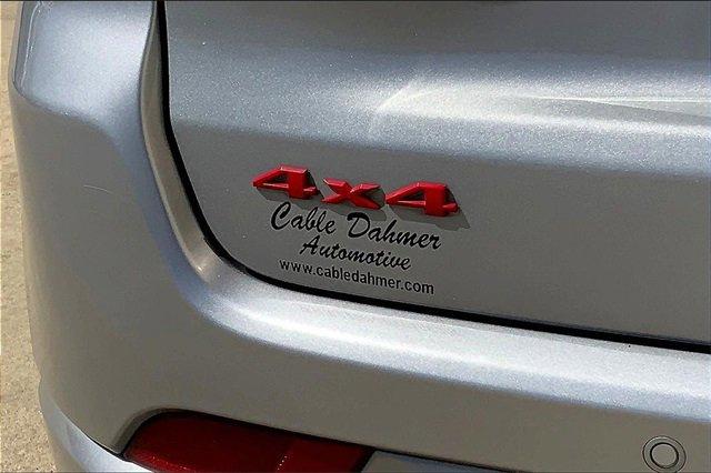 2023 Jeep Compass Vehicle Photo in TOPEKA, KS 66609-0000