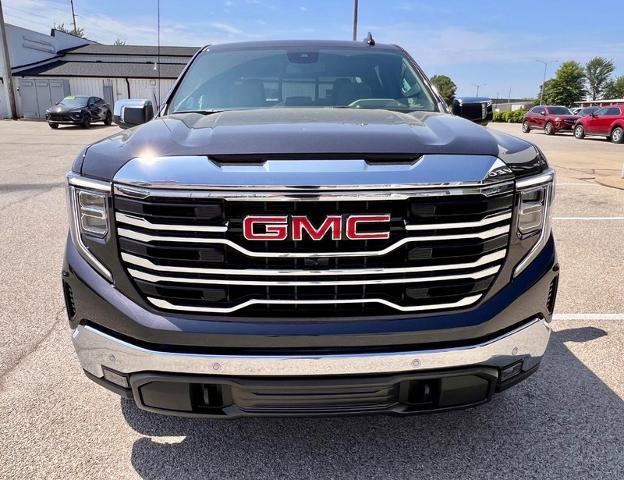 2025 GMC Sierra 1500 Vehicle Photo in EFFINGHAM, IL 62401-2832