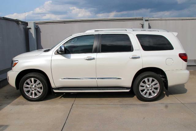 2020 Toyota Sequoia Vehicle Photo in SUGAR LAND, TX 77478