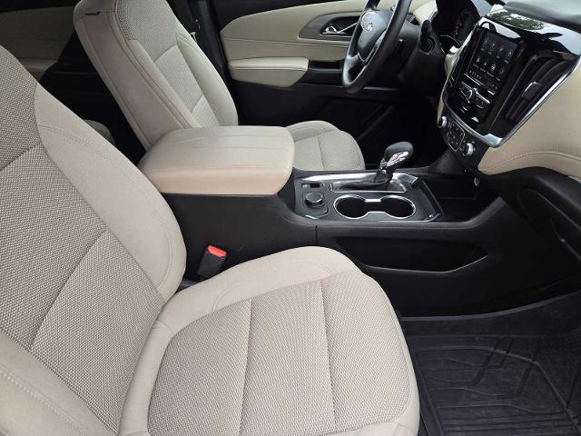 2023 Chevrolet Traverse Vehicle Photo in DENTON, TX 76210-9321