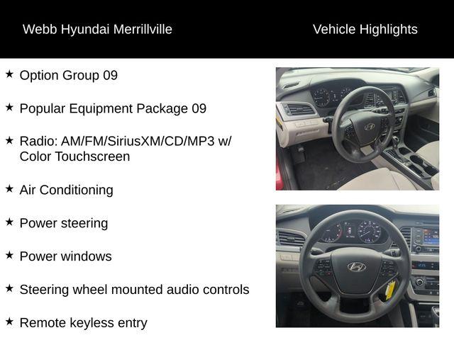 2015 Hyundai SONATA Vehicle Photo in Merrillville, IN 46410
