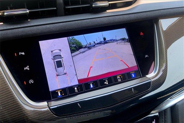 2024 Cadillac XT6 Vehicle Photo in KANSAS CITY, MO 64114-4545