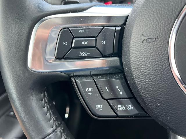2022 Ford Mustang Vehicle Photo in Brunswick, GA 31525