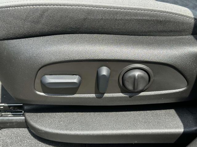2022 Chevrolet Equinox Vehicle Photo in Roslyn, NY 11576