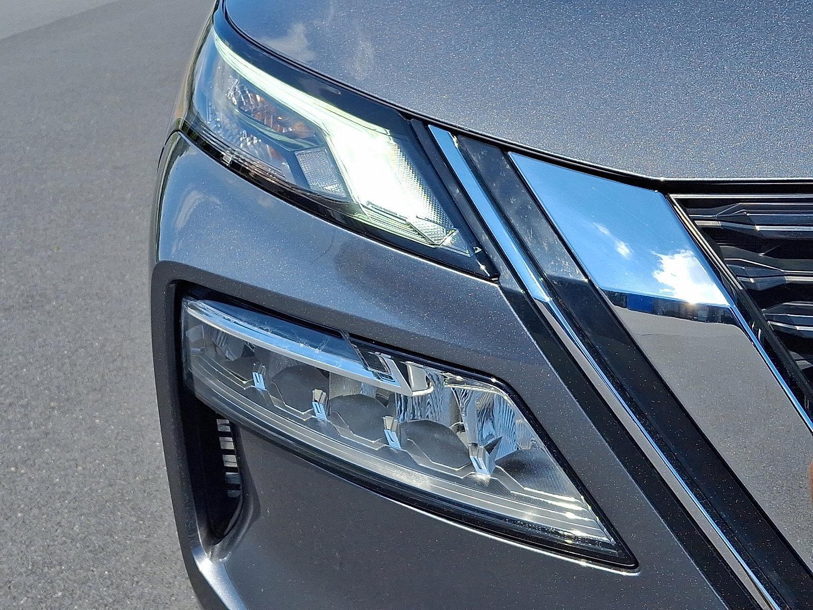 2021 Nissan Rogue Vehicle Photo in Harrisburg, PA 17111