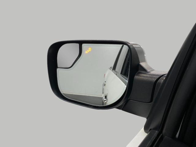 2018 Nissan Titan Vehicle Photo in Appleton, WI 54913