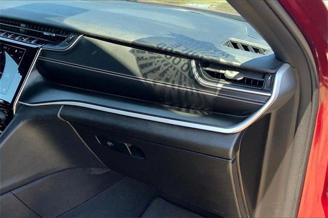 2023 Jeep Grand Cherokee Vehicle Photo in TOPEKA, KS 66609-0000