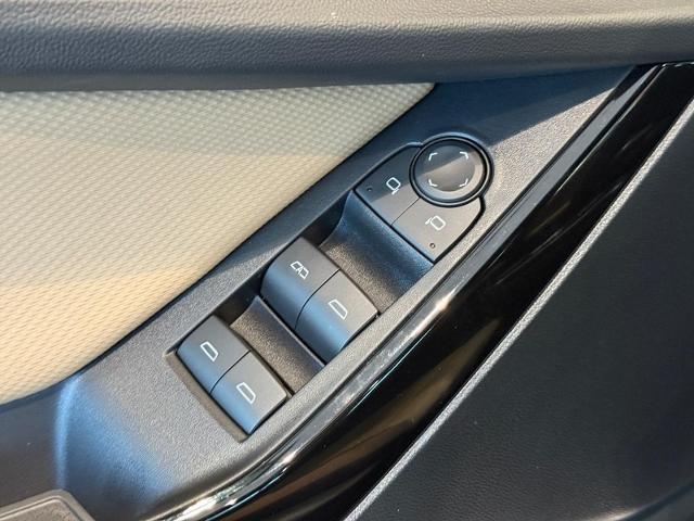 2026 Chevrolet Equinox Vehicle Photo in COLUMBIA, MO 65203-3903