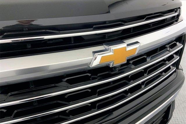 2024 Chevrolet Traverse Vehicle Photo in TOPEKA, KS 66609-0000