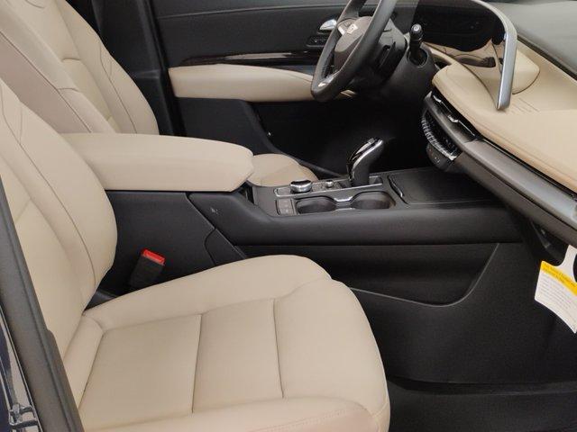 2025 Cadillac XT4 Vehicle Photo in PINEVILLE, NC 28134-8495