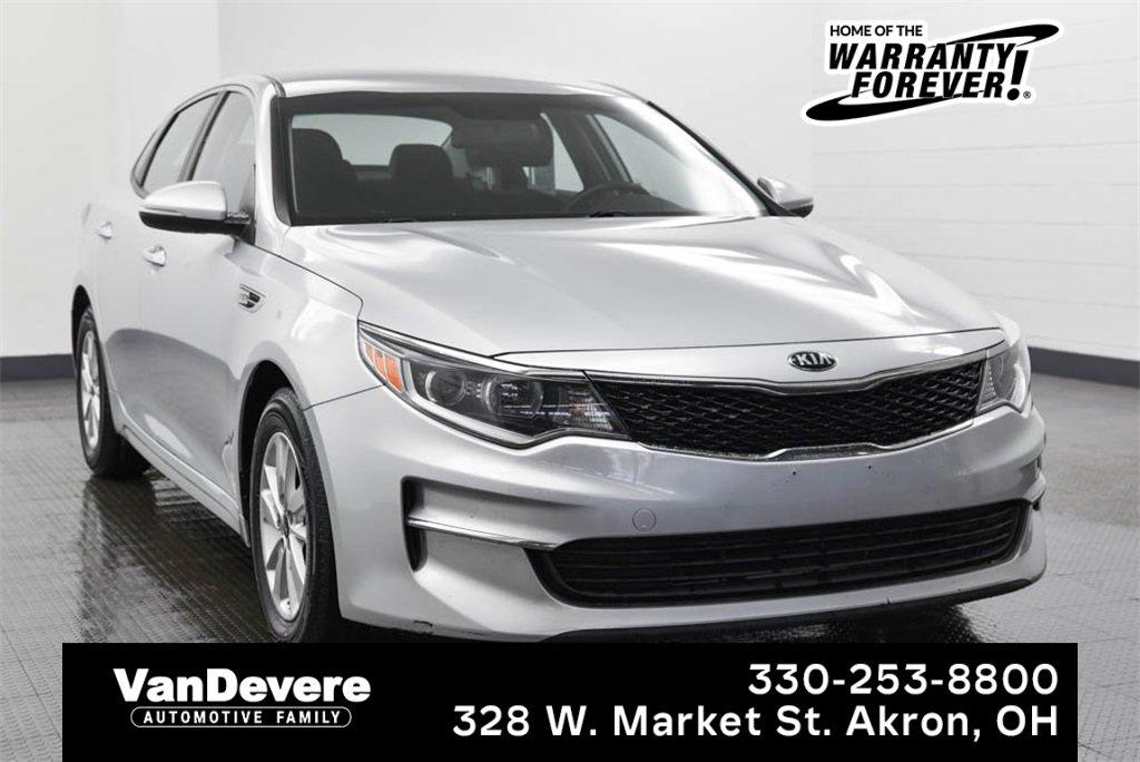 2017 Kia Optima Vehicle Photo in AKRON, OH 44303-2185