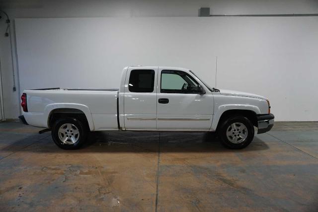 2005 Chevrolet Silverado 1500 Vehicle Photo in ANCHORAGE, AK 99515-2026