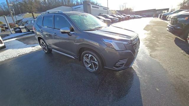 2022 Subaru Forester Vehicle Photo in Pleasant Hills, PA 15236