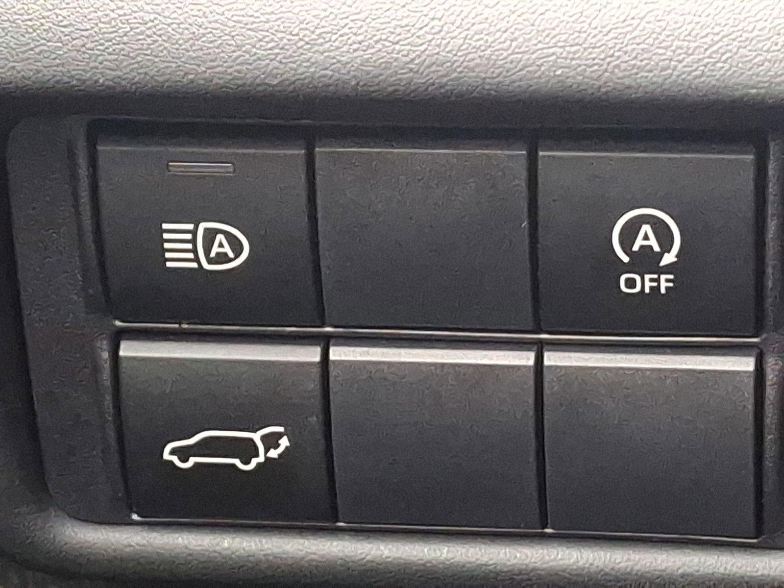2023 Toyota Highlander Vehicle Photo in Harrisburg, PA 17111