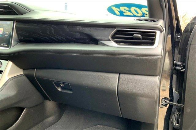 2021 GMC Yukon Vehicle Photo in KANSAS CITY, MO 64114-4545