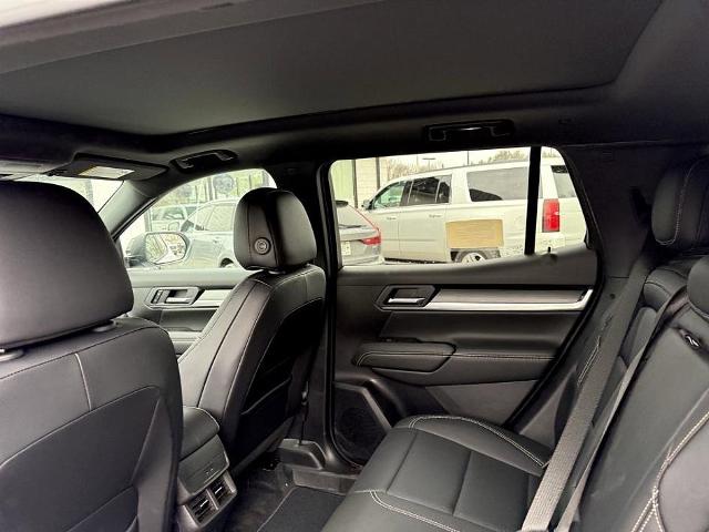 2025 GMC Terrain Vehicle Photo in CHICOPEE, MA 01020-5001