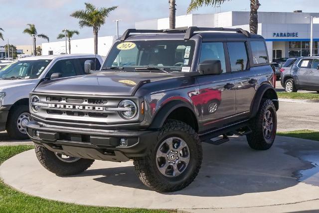 2024 Ford Bronco Vehicle Photo in VENTURA, CA 93003-8585