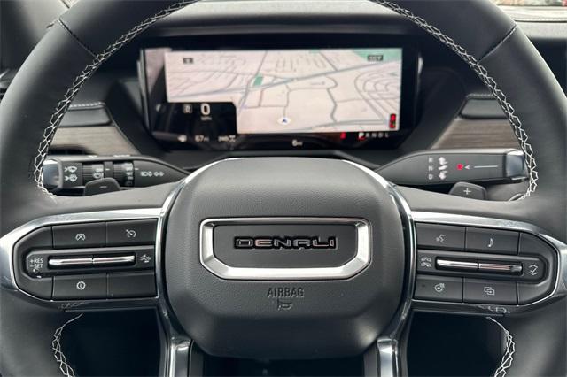 2025 GMC Acadia Vehicle Photo in ELK GROVE, CA 95757-8703