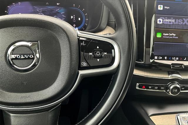 2022 Volvo XC60 Vehicle Photo in Houston, TX 77007